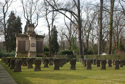 Kriegsgräber mit Denkmal 1870/71 Reichsgründung
