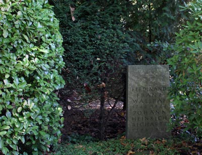 Denkmal der Friedhofsgründer Wallraf und Richartz