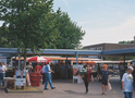 Einkaufspassage in Köln-Heimersdorf (© Günther Ventur)