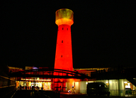 Wasserturm in Kalk bei Nacht (© Jörg Grahl)