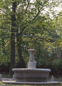 Brunnen in Marienburg (&copy; Günther Ventur)