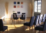 Trauzimmer Lounge (© KunstSalon Location/Friederike Stier)