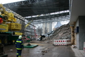 Schuttberg unter provisorischem Dach (&copy; Stadt Köln)