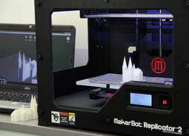 3-D-Drucker in der Zentralbibliothek (&copy; Stadtbibliothek Köln)
