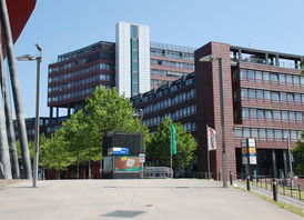 Stadthaus Deutz - Lanxess Arena (© Stadt Köln, Malzkorn)