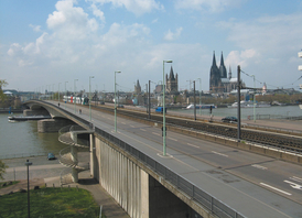 Deutzer Brücke (&copy; Stadt Köln/Karlheinz Schumacher)