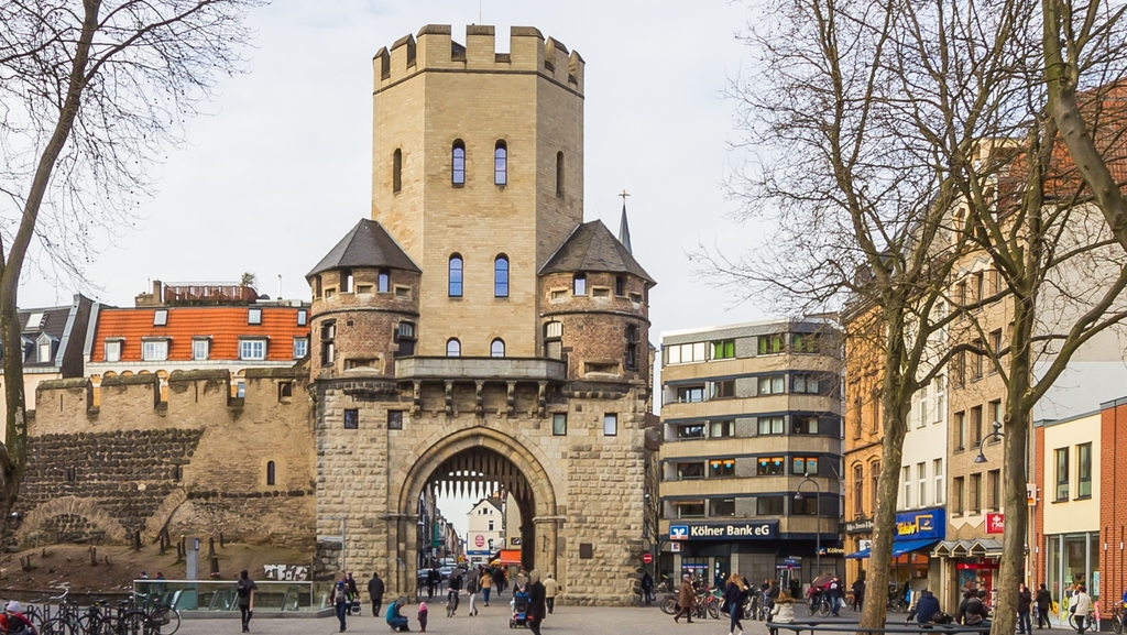 Chlodwigplatz und Severinstorburg