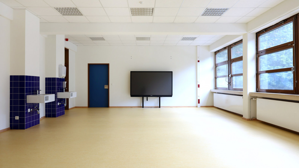 Blick in einen Klassenraum