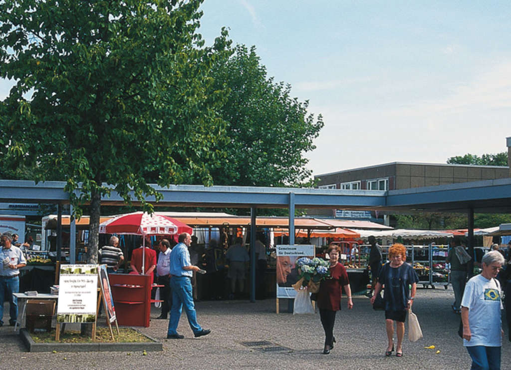 Einkaufspassage in Heimersdorf