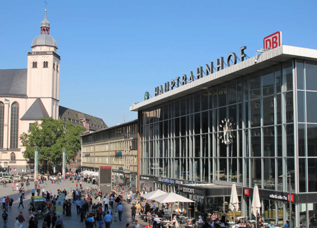 Der Kölner Hauptbahnhof in Altstadt/Nord