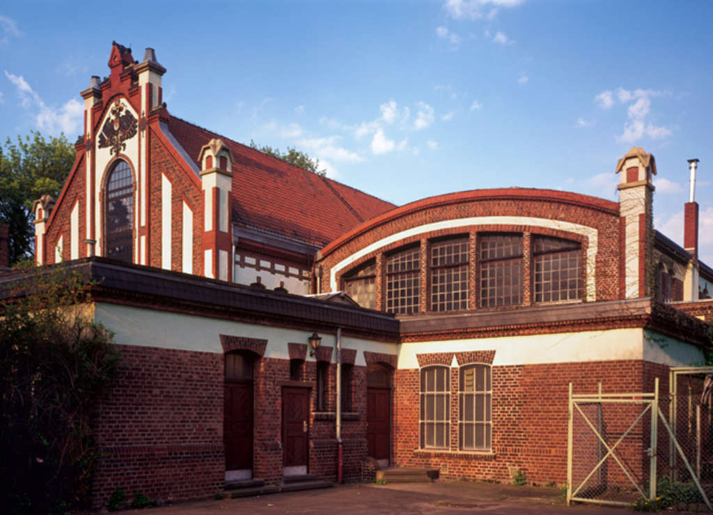 Alte Umspanne der Kölner Verkehrsbetriebe in Ostheim RBA C013524