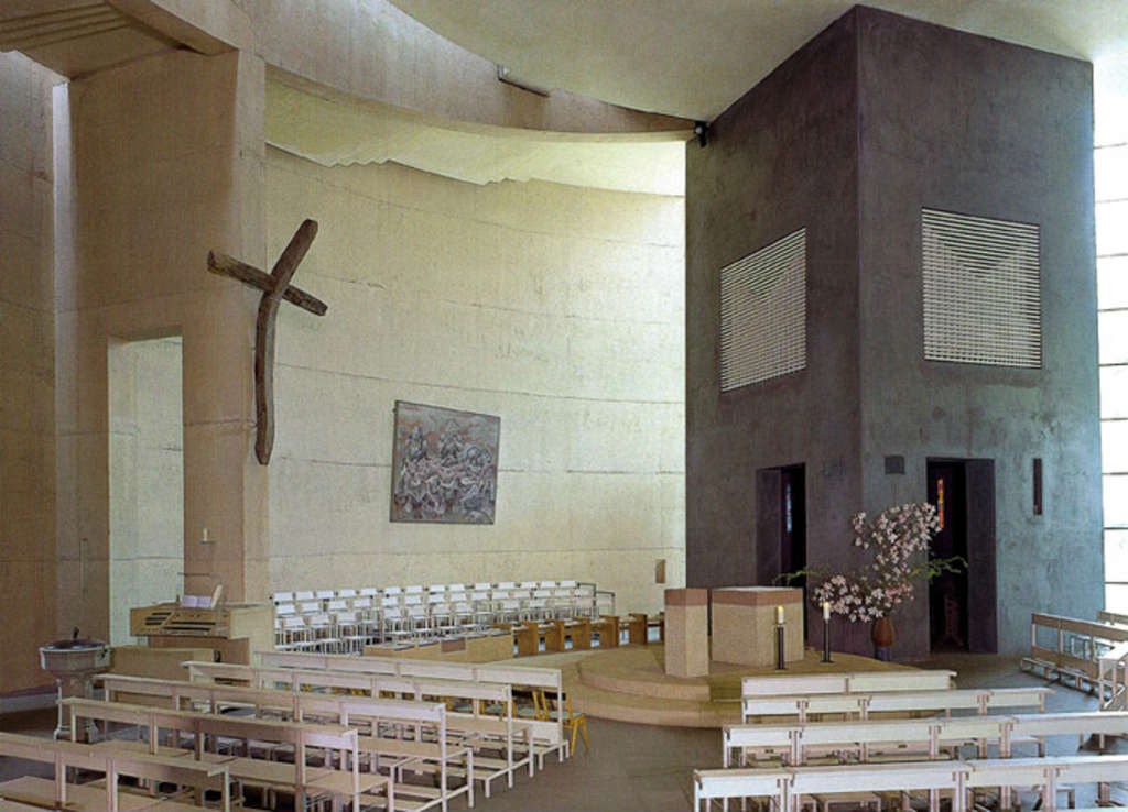 Innenraum von Sankt Theodor in Vingst