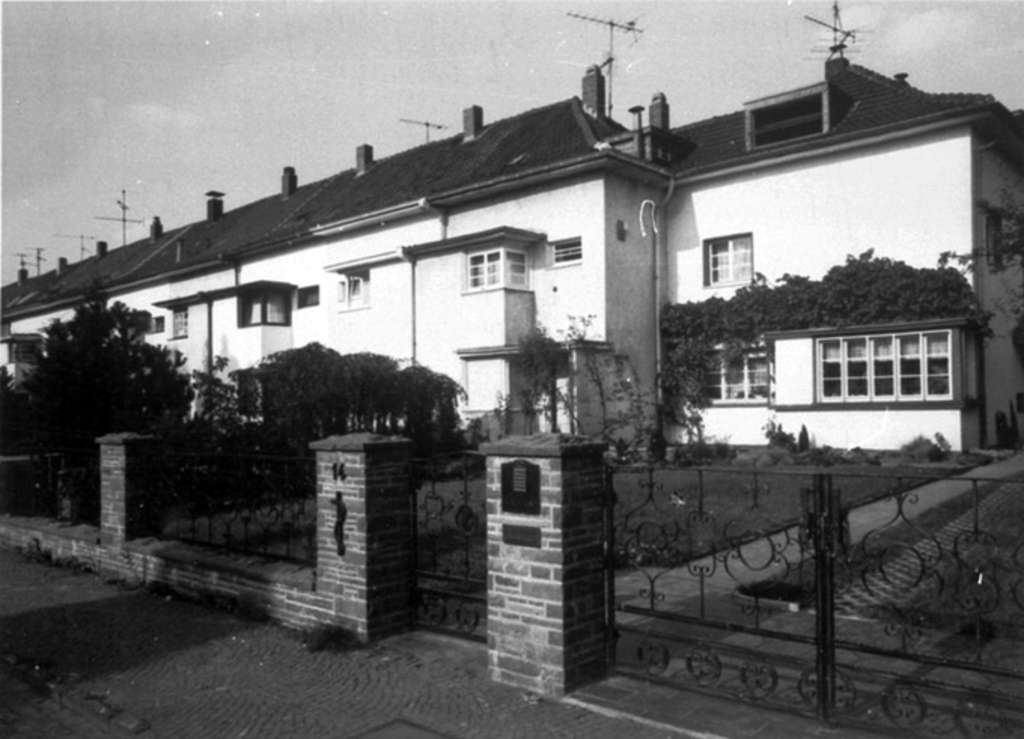 Märchenstraße 14-18 in Dellbrück um 1975, RBA MFL003968 02