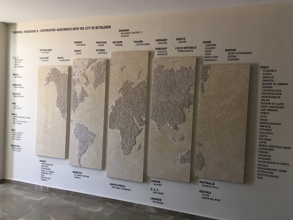 Neuer Eingang zum Rathaus Bethlehem