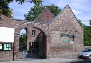 Altenberger Hof Burgerzentrum Nippes Stadt Koln