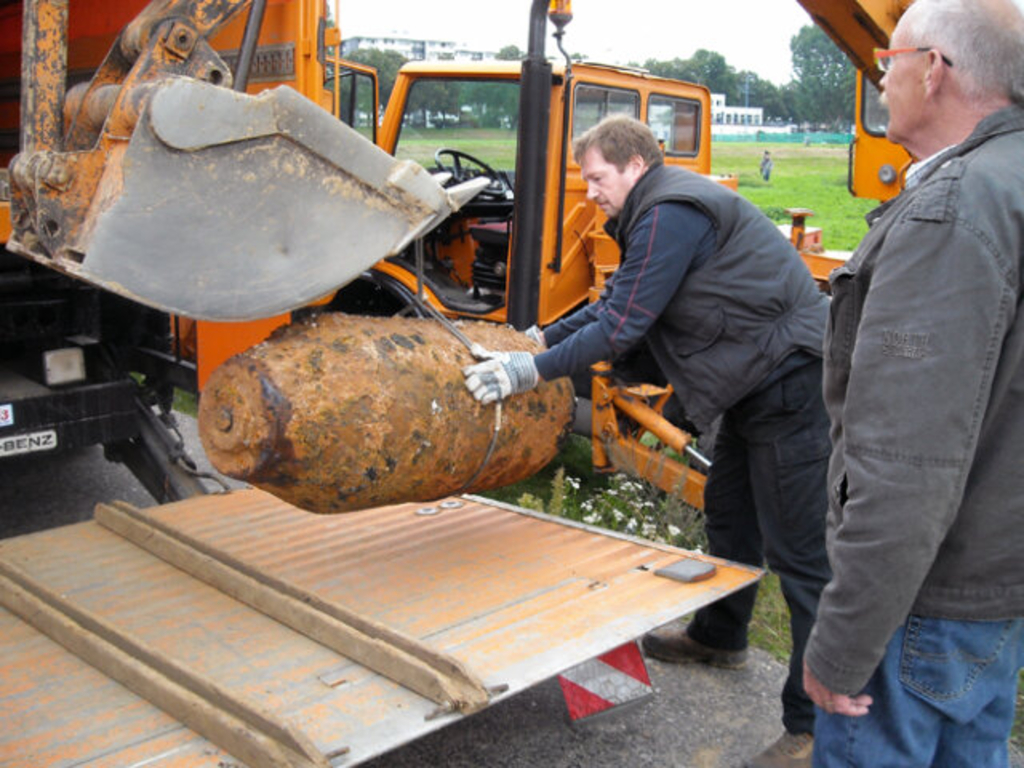Bombenentschärfung in Poll