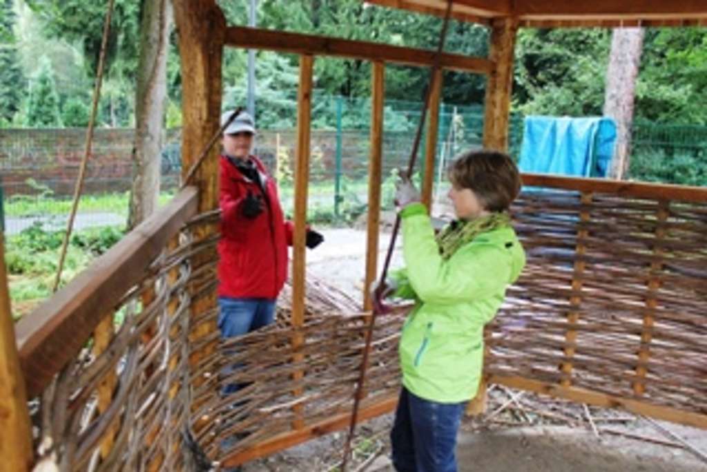 Ehrenamtlicher Einsatz in der Diakonie Michaelshoven, Link auf Die Initiative "Unternehmen - engagiert in Köln"