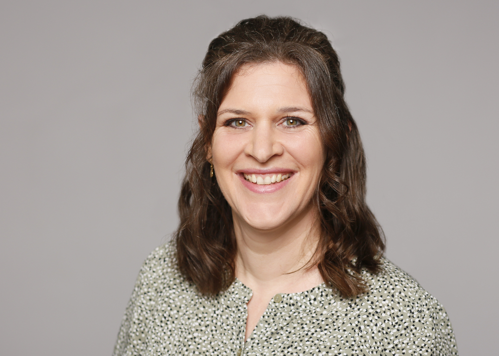 Porträt der Gleichstellungsbeauftragten Julia Pedersen