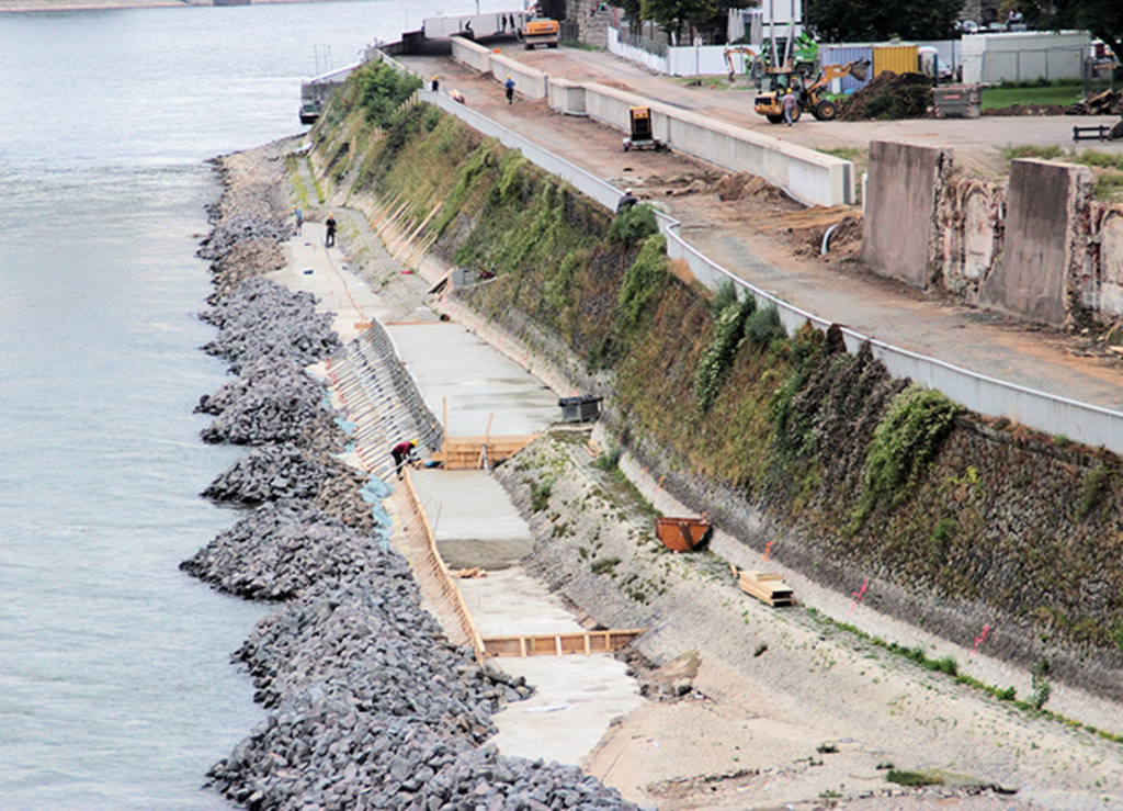 Rheinboulevard Köln Deutz