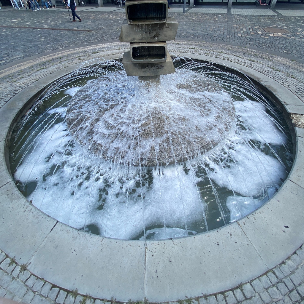 Foto vom Börsenplatzbrunnen