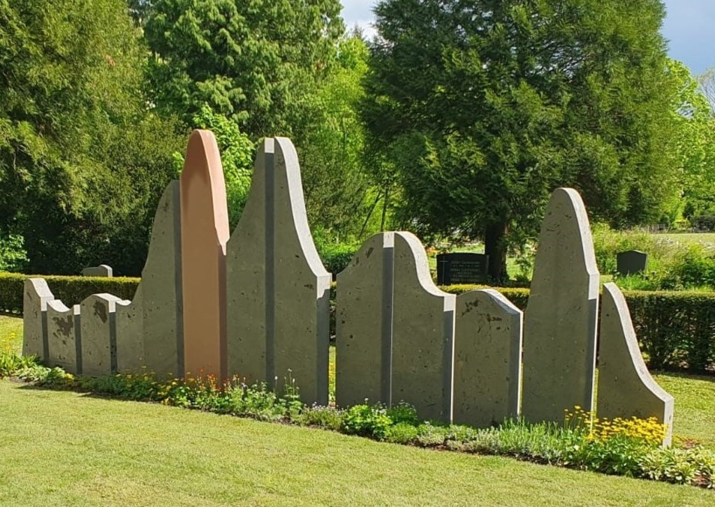Coronadenkmal auf dem Westfriedhof Köln