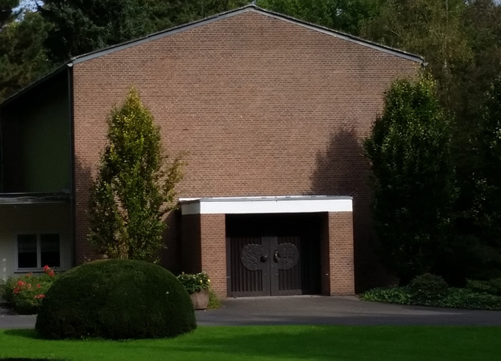 Friedhof Mülheim Trauerhalle