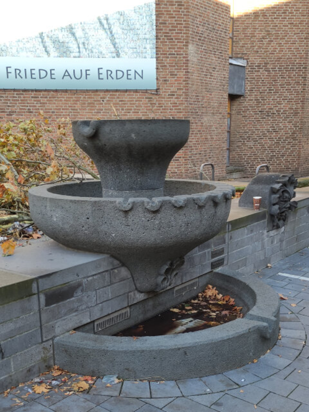 Cronenbourg Brunnen