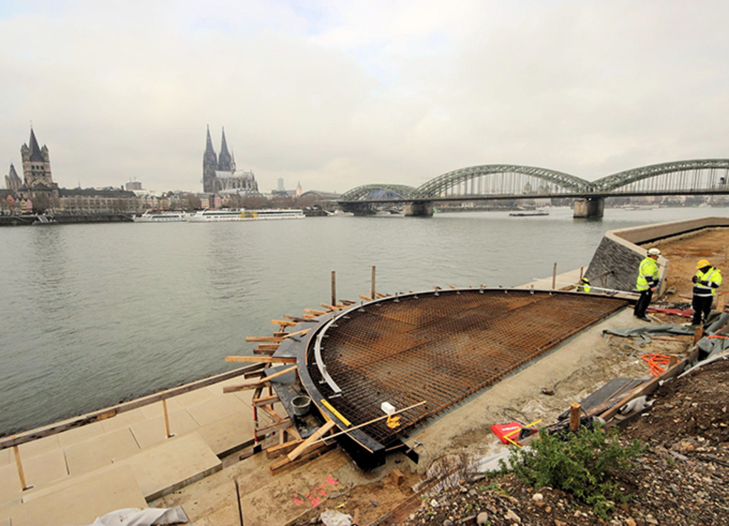 Rheinboulevard Dezember