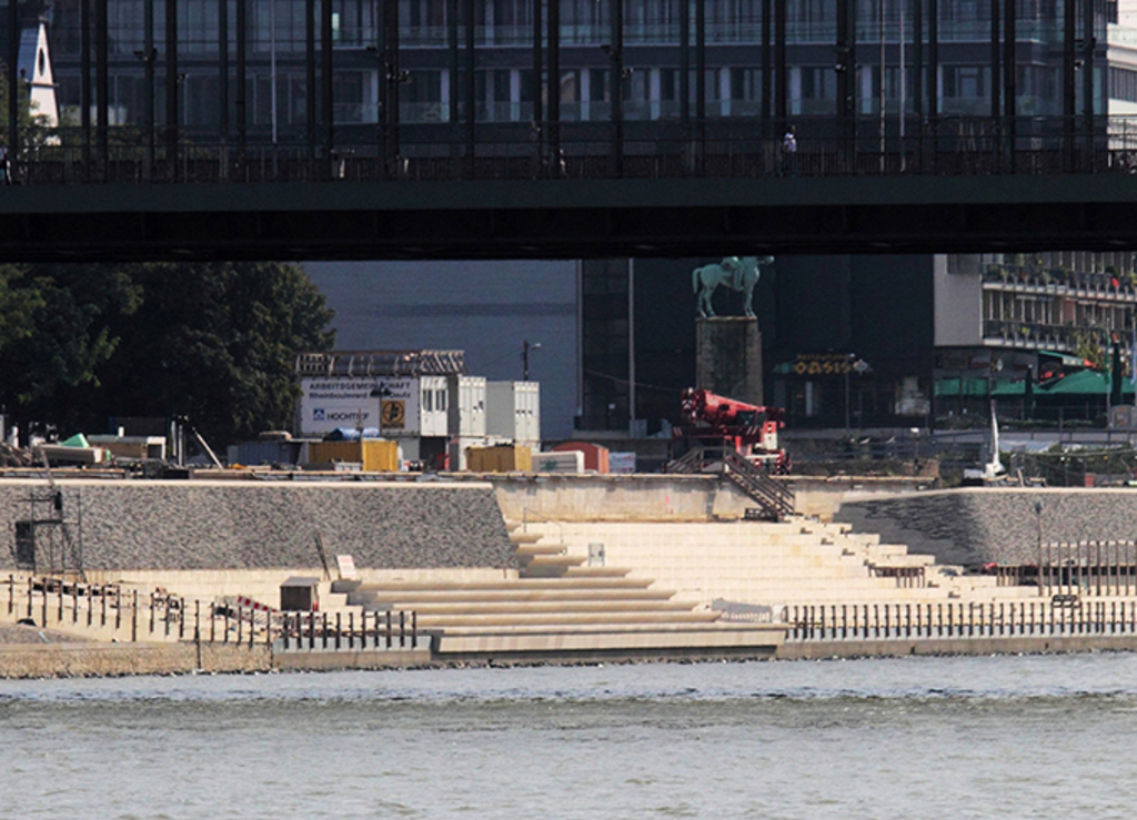 Rheinboulevard September 2014