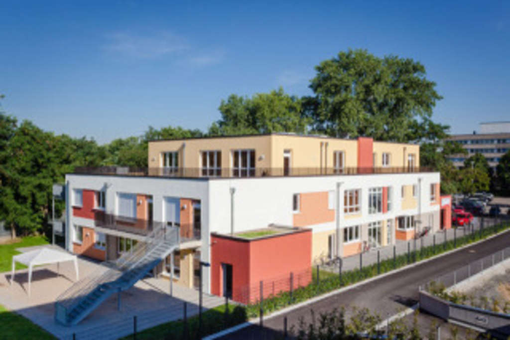 Foto eines neuen Gebäudes, Link auf Investorenwettbewerb