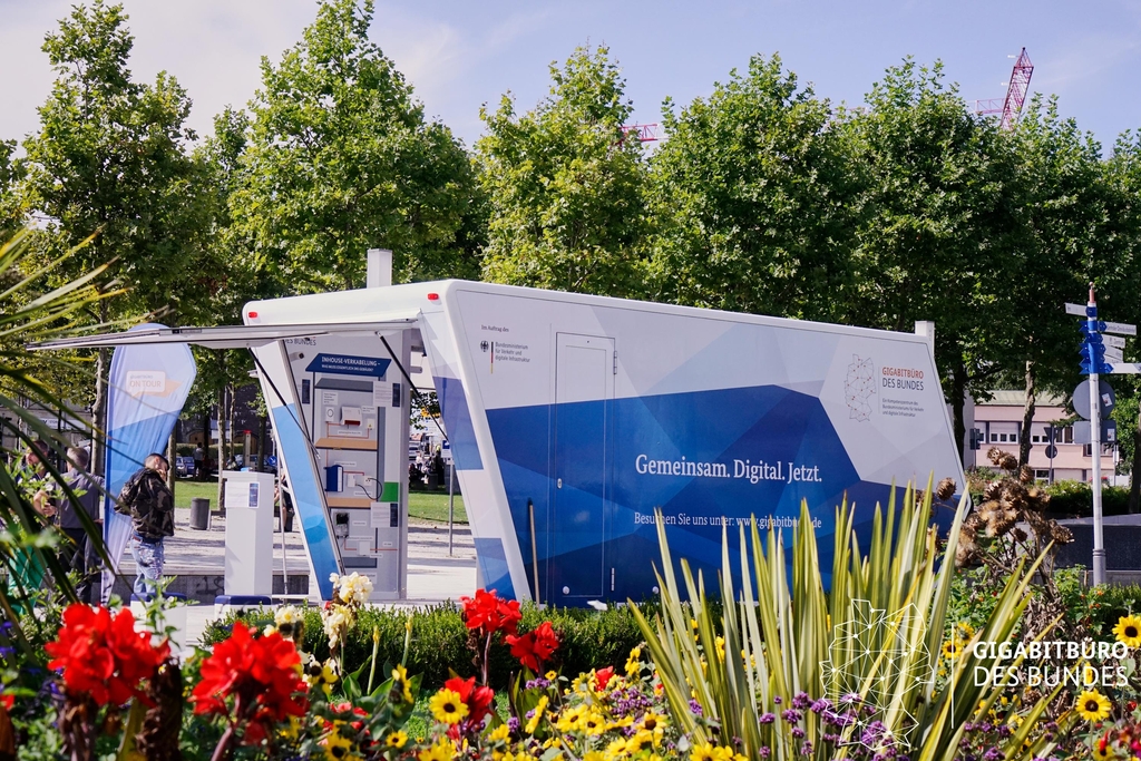 Fototrailer Gigabitbüro _2_