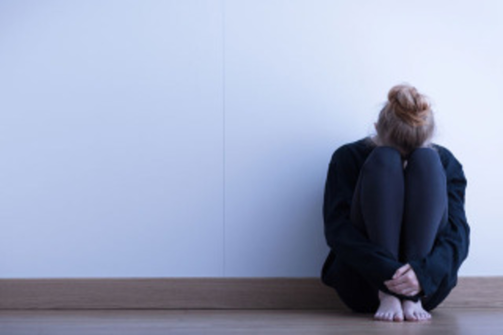 trauriges Mädchen, Link auf Ess-Störungen