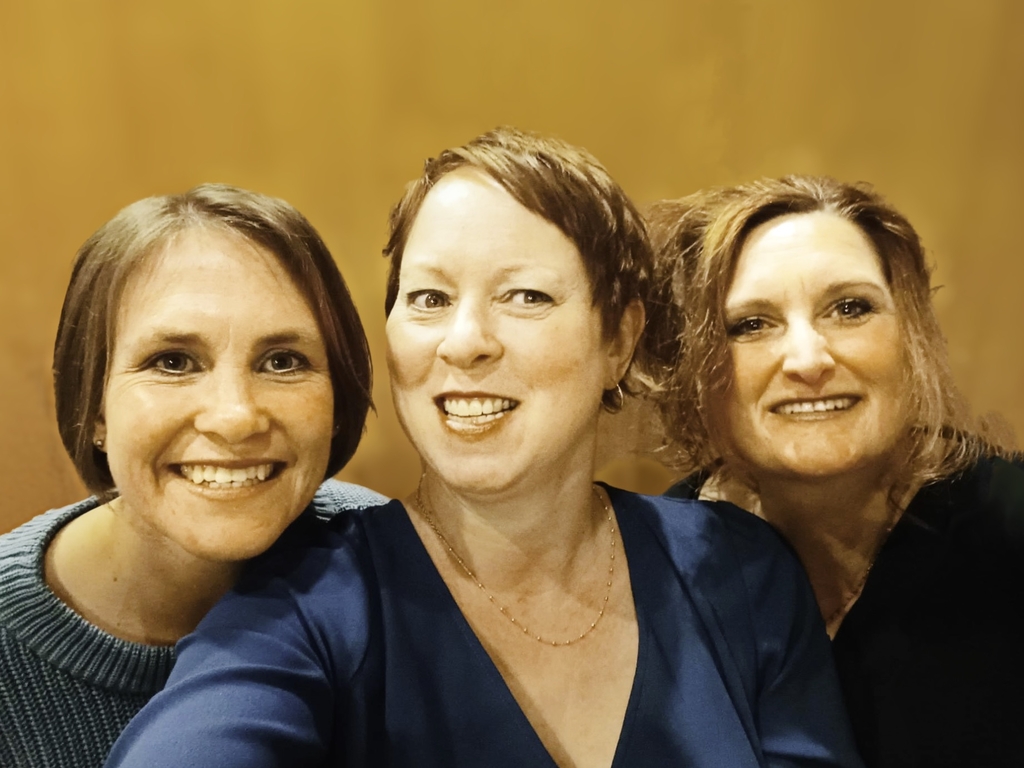 Foto mit Claudia Behr, Carolin Dörmbach und Melanie Wierum