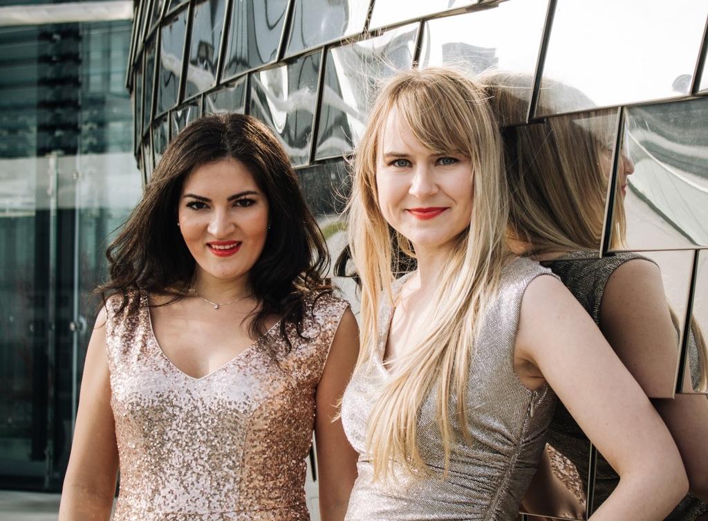 Foto mit Anna Moog und Meghan Behiel