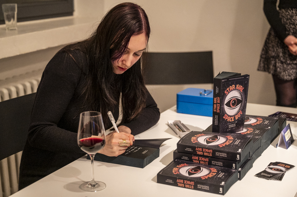 Das erste eigene Buch, die ersten Signaturen