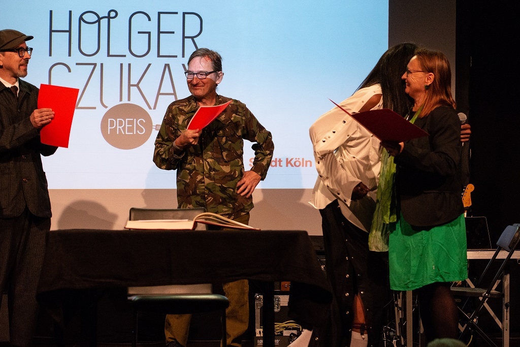 Die Ehrenpreisträger sind stolz auf Ihre Ehrung 