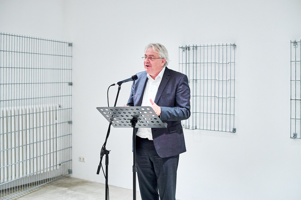 Bürgermeister Dr. Ralph Elster überbringt das Grußwort der Stadt