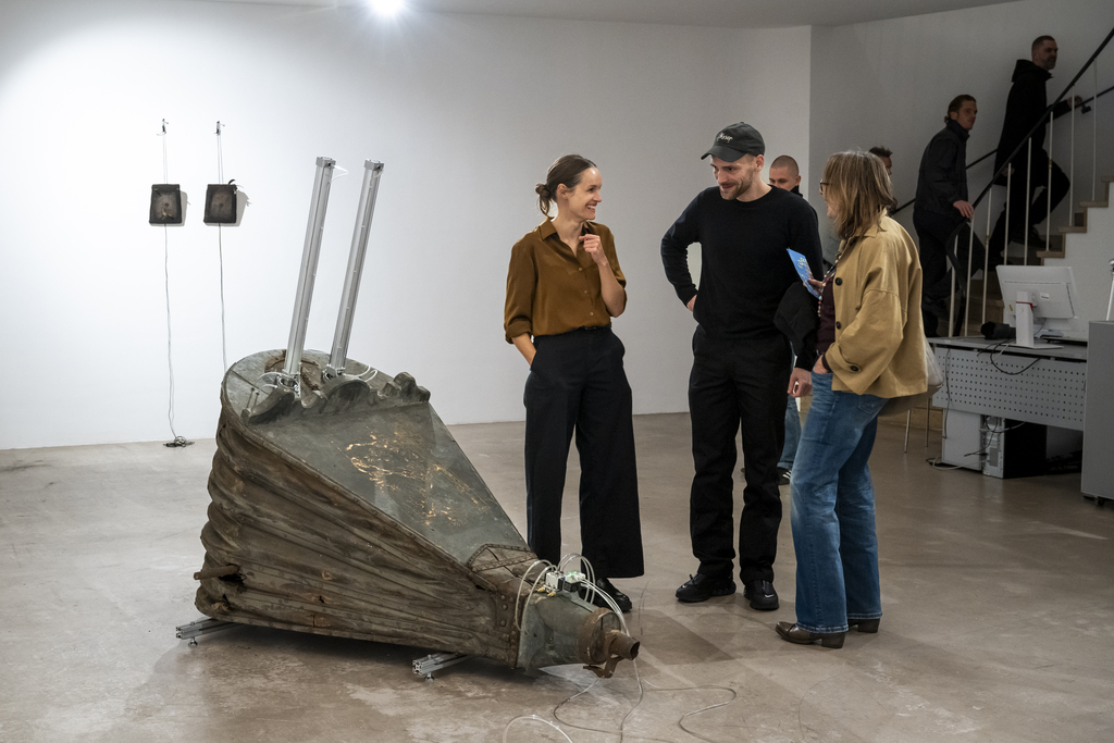Dr. Juana Cristina von Stein, Moritz Riesenbeck, Besucher*innen der Ausstellung