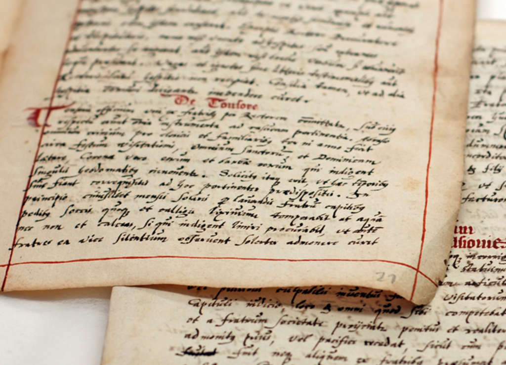 Zwei Blätter Schriftgut