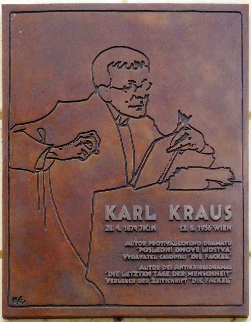 Foto einer Gedenkplakette für Karl Kraus