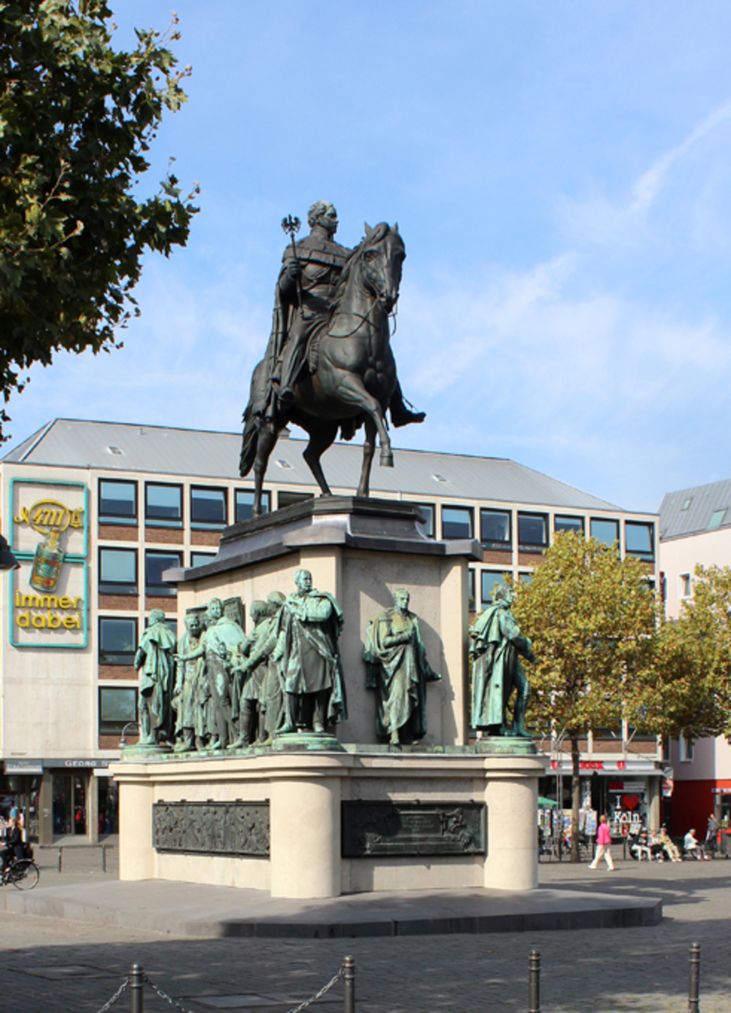 Das Reiterdenkmal zu Ehren von König Friedrich Wilhelm III.