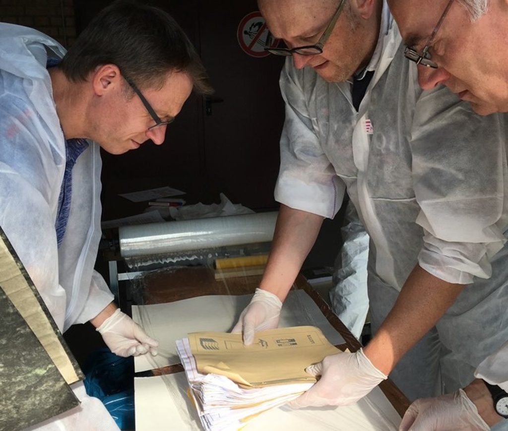 Notfallverbund Übung in Folie einschweißen