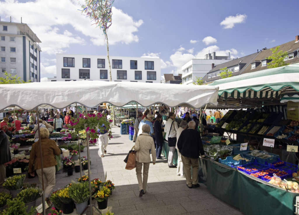 Wochenmarkt Rodenkirchen, Maternusplatz