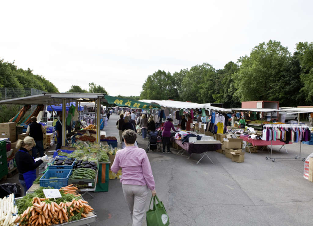 Wochenmarkt Vingst, Ostheimerstraße