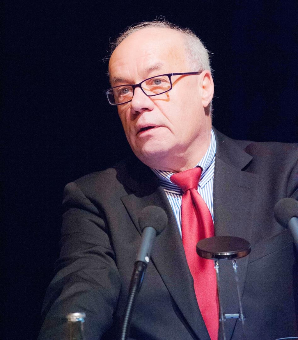 Dr. Lothar Theodor Lemper