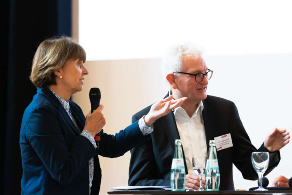 Oberbürgermeisterin Henriette Reker, Amtsleiter Klaus Harzendorf (Amt für Straßen und Verkehrswesen)