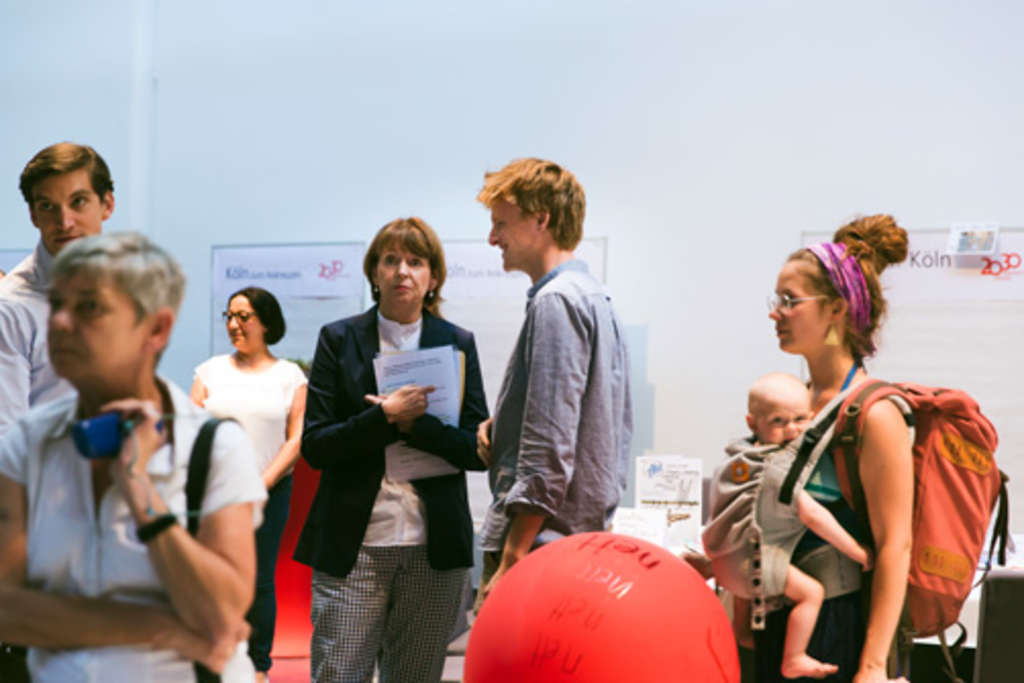 Stadtgespräch am 3. Juli 2018 in den BALLONI Hallen