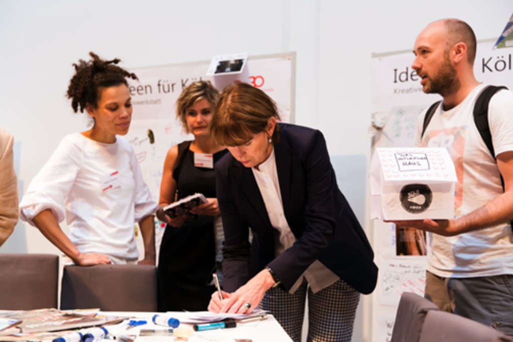 Stadtgespräch am 3. Juli 2018 in den BALLONI Hallen