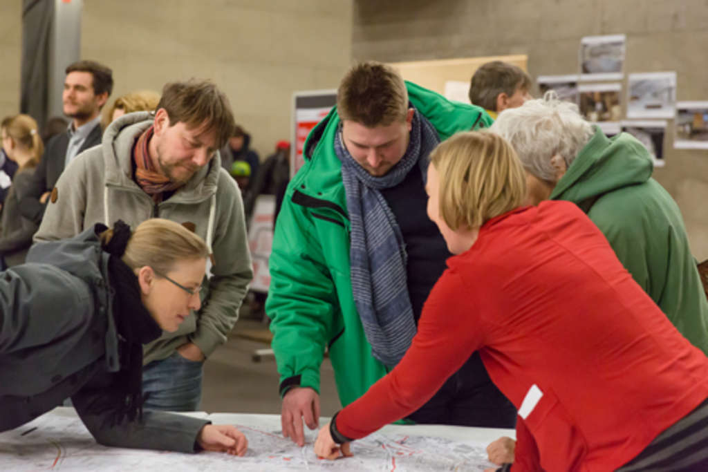 Stadtgespräch am 28. Februar 2018 in den AbenteuerHallenKALK