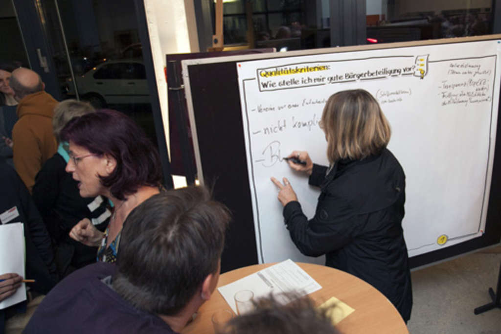 Stadtgespräch am 2. November 2016 im Bezirksrathaus Lindenthal